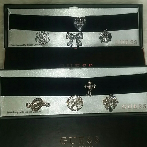 NIB 2 Womens GUESS Interchangeable Brooch Choker N - Picture 5 of 8